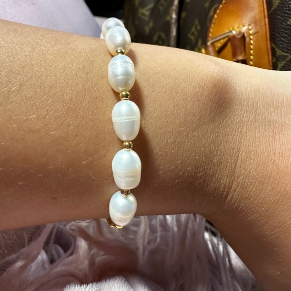 LV Zipper Pull Charm - Picture 15 of 15